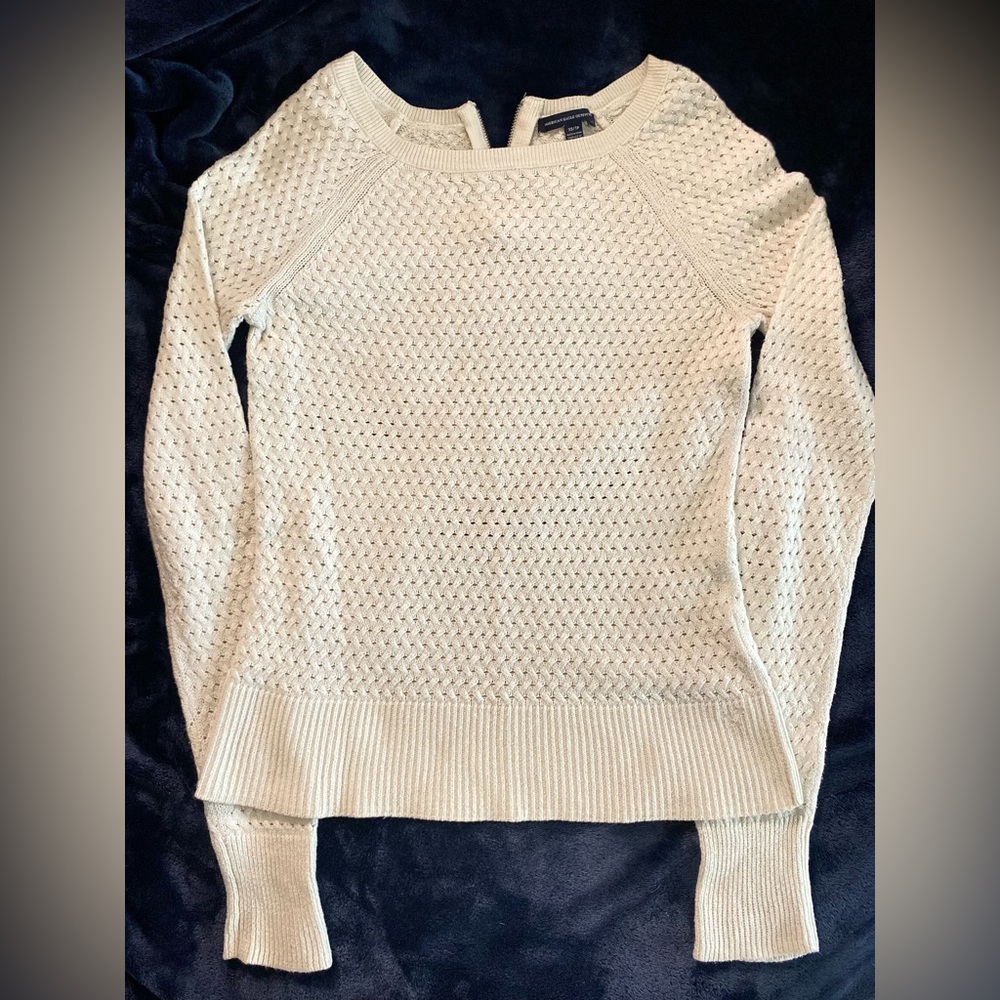 American Eagle - White Cable Knit Sweater - Size XS
